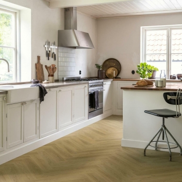 LVT-плитка Pergo Vorma pad pro V4524-40215 Норвежский дуб бежевый елочка*